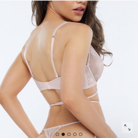 Savage x fenty size 34 ddd  nwts - Picture 3 of 8